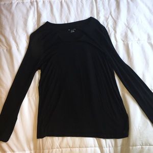 Black shirt long sleeve